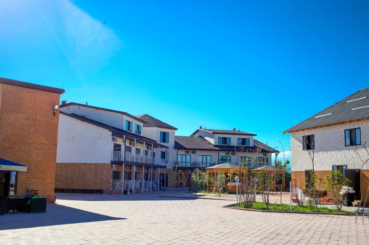 Hotel Инжу Алаколь à Qabanbay  Extérieur photo